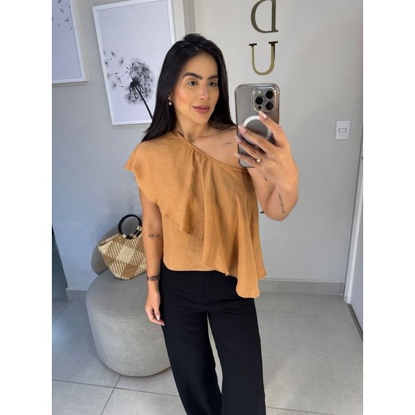 Blusa babado caramelo