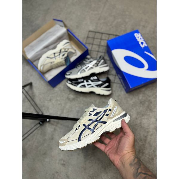 TENIS ASICS BEGE / MARINHO