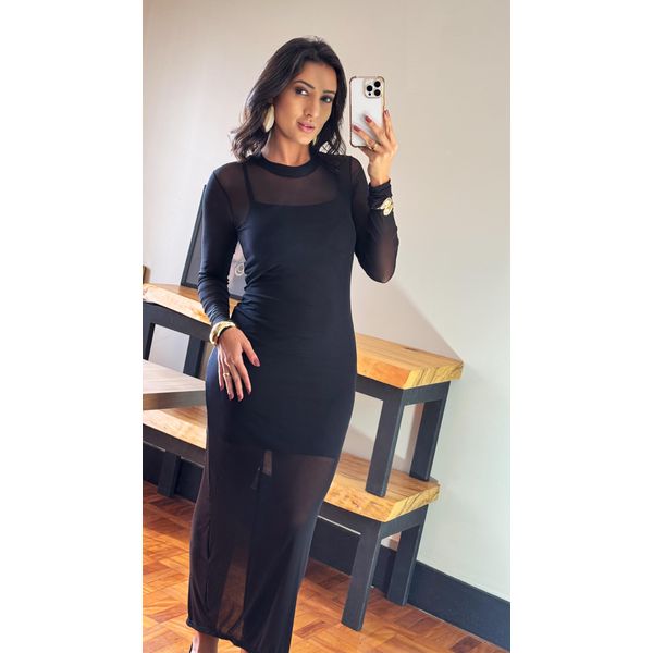 VESTIDO TULE PRETO