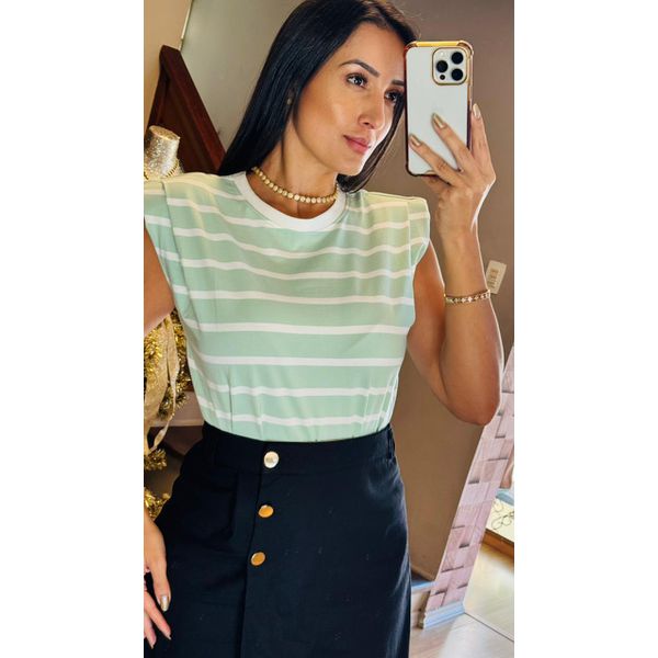 T-SHIRT LISTRADA OMBREIRA- VERDE