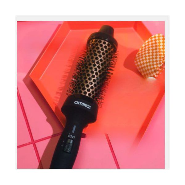 Amika Blowout Babe Thermal Brush