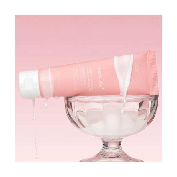 Medicube PDRN Pink Hyaluronic Moisturizing Cream