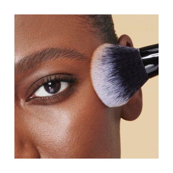Pincel Para Contorno e Bronzer Elf 