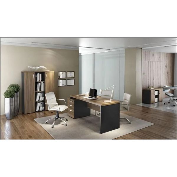 Mesa Para Esritório Reta Com Pedestal 