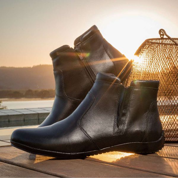 Capelli Boots Bota Coturno Feminina Preta De Couro Bota Montaria