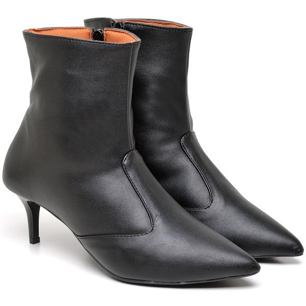 9215 Bota Cano Curto Salto Fino Baixo Napa Preto