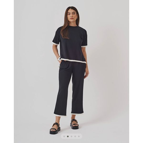 CONJUNTO EM MALHA MOLETINHO CATARINA - PRETO COM BRANCO