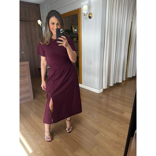 CONJUNTO EM MALHA MOLETINHO LUANA - MARSALA 