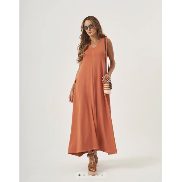 VESTIDO FRIDA EM MOLETINHO COM PRESPONTO - TERRACOTA