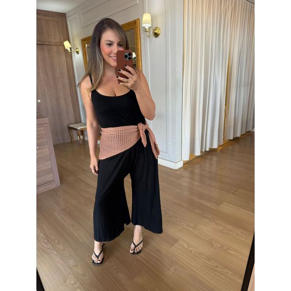 MACACÃO EM MALHA ALÇA - PRETO