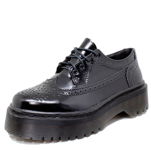 Sapato Oxford Estilo Veggie Greta Verniz Preto All Black