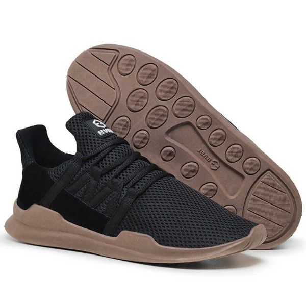 Tenis preto clearance com bege