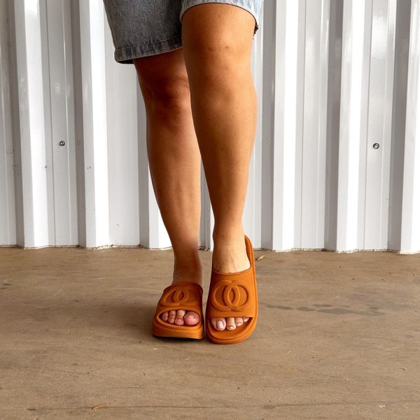Chinelo Feminino Nuvem Ultra Leve Evoltenn Tendencia Caramelo