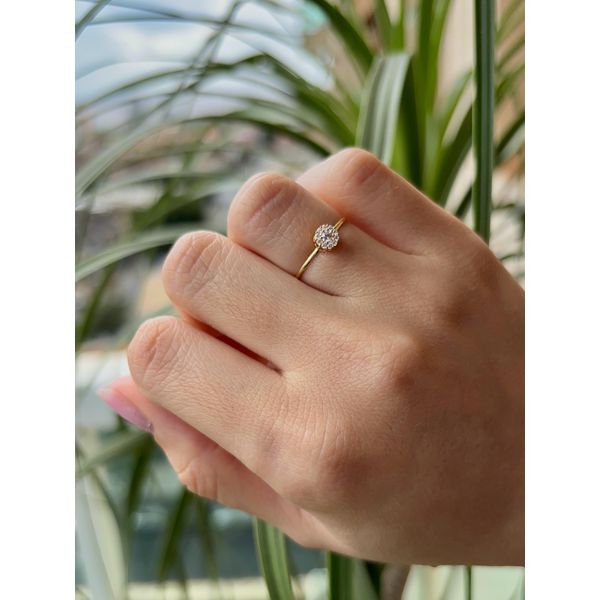 Anel De Ouro 18k Classic Zircônias Brancas