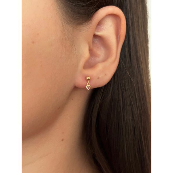 Brinco De Ouro 18k Com Pedra De Zircônia Rosa Coração 3mm