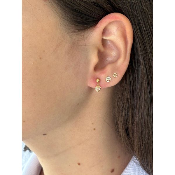 Brinco De Ouro 18k Com Pedra De Zircônia Coração 4mm