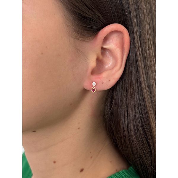 Brinco De Ouro 18k Com Pedras De Zircônias Coração Rubi 3mm 