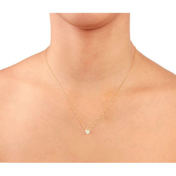 Corrente De Ouro 18k Veneziana De 0,5mm Com 40cm e Pingente Coração De Zircônia