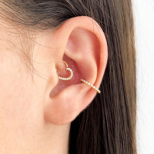 Piercing De Orelha Ou Tragus De Ouro 18k Coração de Zircônias