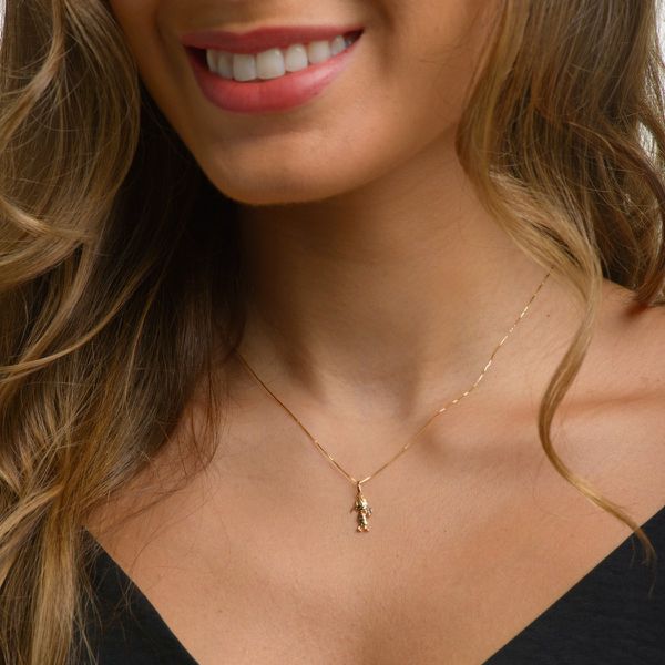 Pingente De Ouro 18k Menino Com Coração P