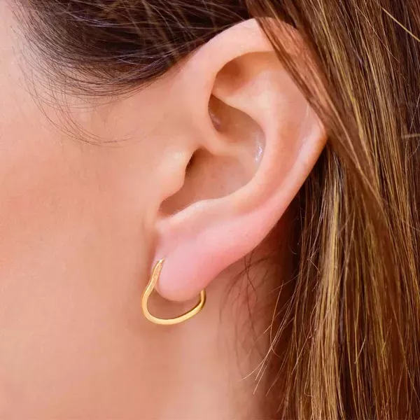 Brinco De Ouro 18k Argola Wide Coração PP