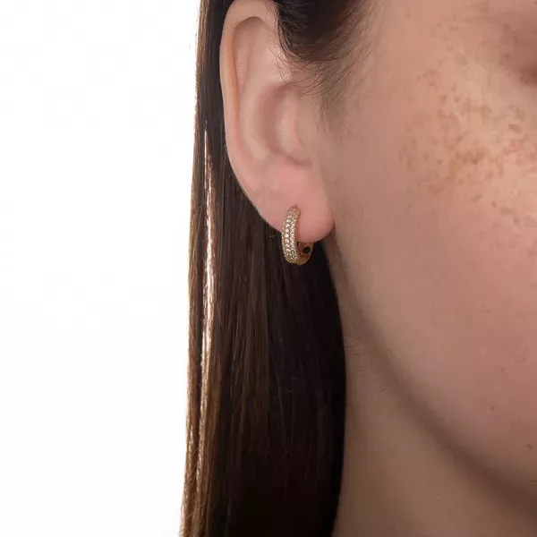 Brinco De Ouro 18k Meia Argola Com Zircônias Vazado