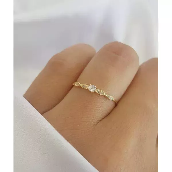 Anel Solitário de Ouro 18k Cinderela com Zircônias