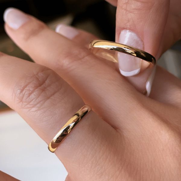 Par De Aliança De Ouro 18k Tradicional Com 2,5mm