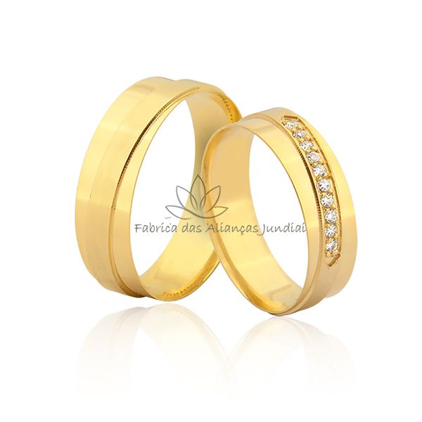 Aliança Com Diamantes Em Ouro 18k