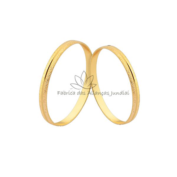 Aliança Em Ouro 18k Diamantada Com Friso Polido