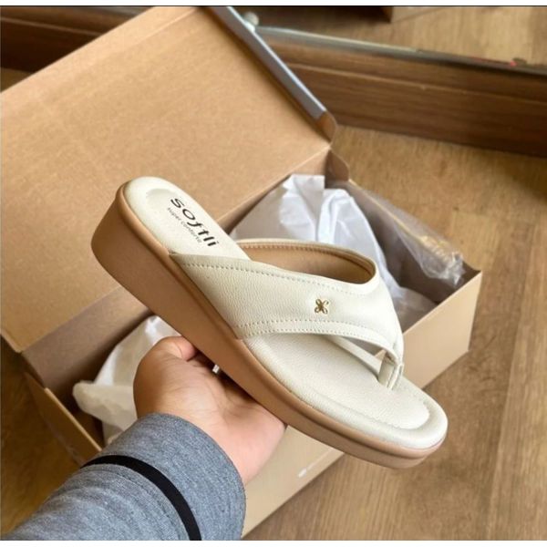 Sandália Tamanco Softli Off white