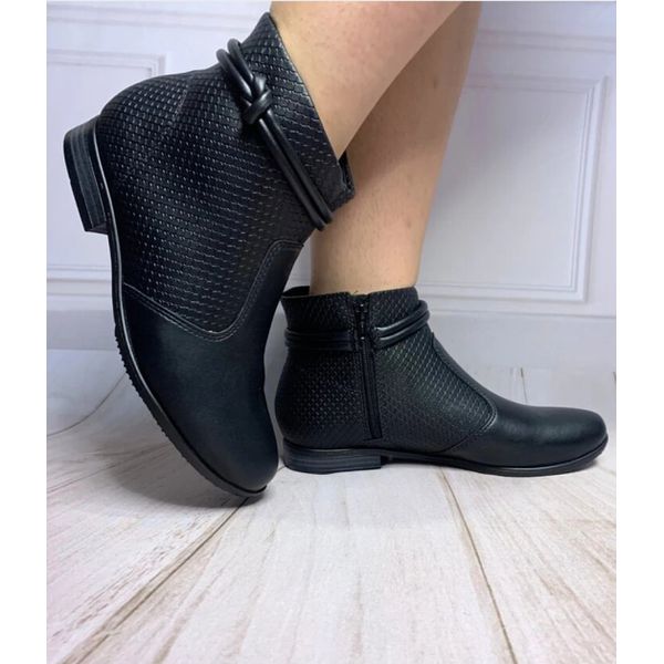 Bota Moleca Cano Curto
