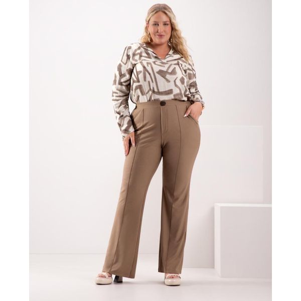 Lunender Mais Mulher - Calça Flare com Bolsos em Malha Crepe 