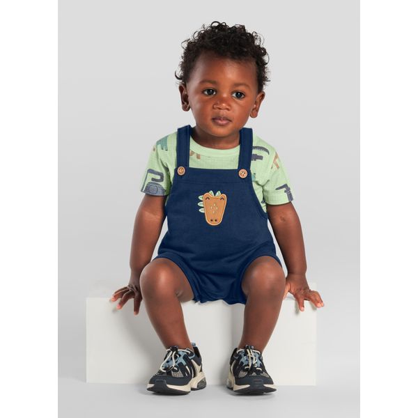 Jardim com camiseta Brandili 