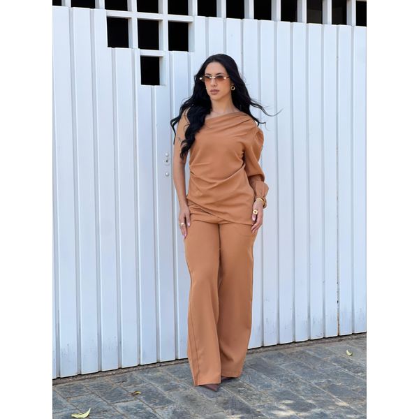 CONJUNTO NULA MANGA BEGE