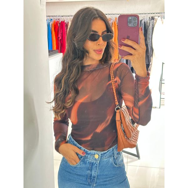 BLUSA EM TULE TIE DYE ESCURA
