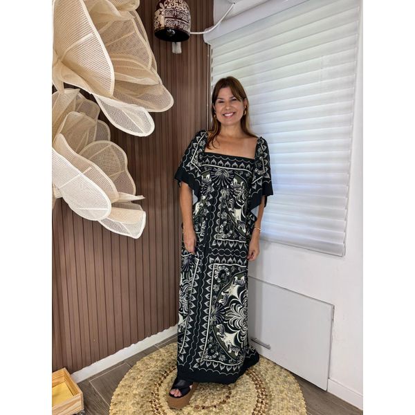 Vestido FARM Lenço Onça Mística