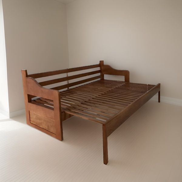 Sofá Cama Petropolis - Madeira Maciça - Móveis de Gramado