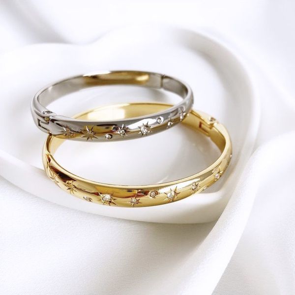 Bracelete estrelas 
