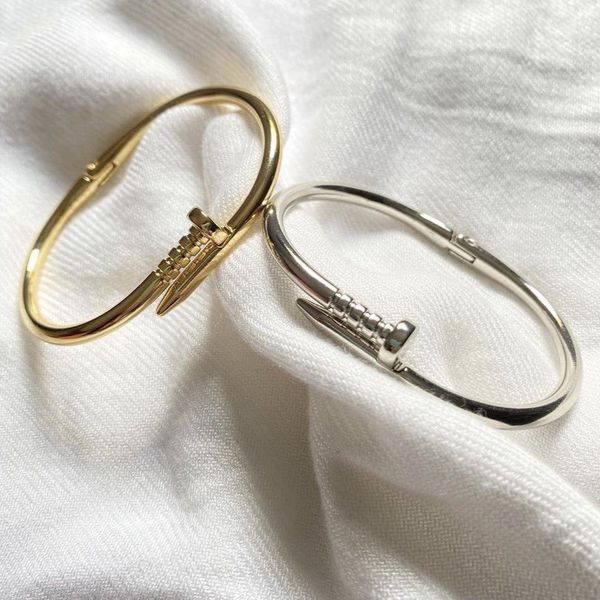 Bracelete prego