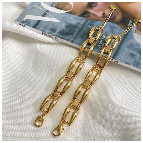 Pulseira triangular 