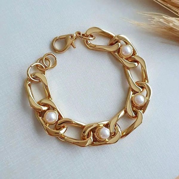 Pulseira pérolas