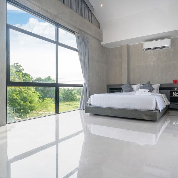 Porcelanato 84x84 Delta Barcelona Plata Polido