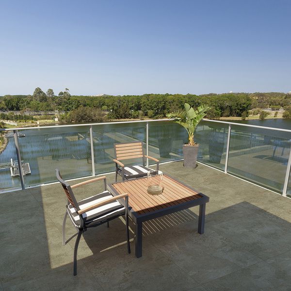 Porcelanato 73x73 Itaara Raven Out Delta