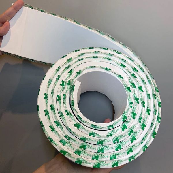 RodapÉ Rp43 10x1cm Rolo Branco