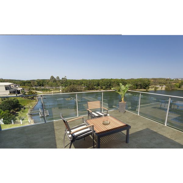 PORCELANATO 72X72 DELTA ITAARA RAVEN OUT 