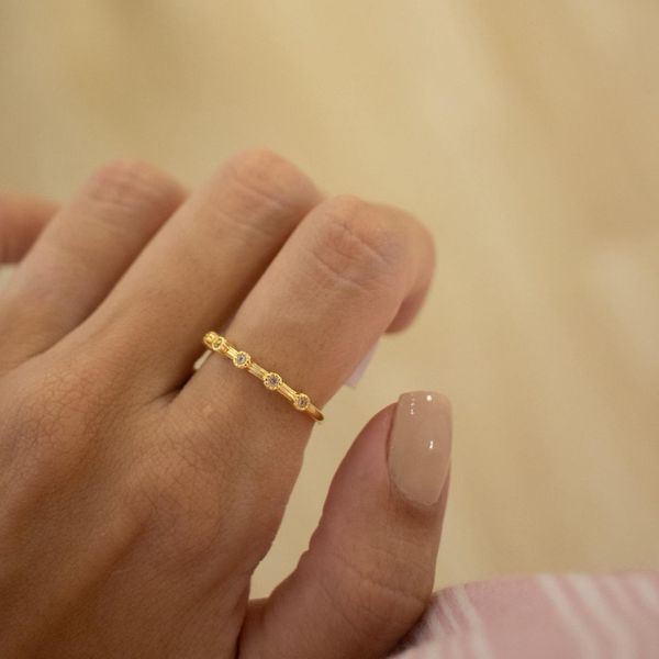 Anel Melina- banho ouro 18k - FOLIATE