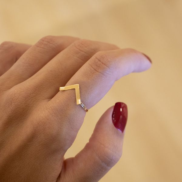 Anel em V- banho ouro 18k - FOLIATE