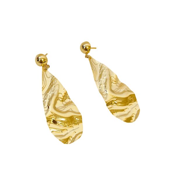 Brinco Mavie- banho ouro 18k