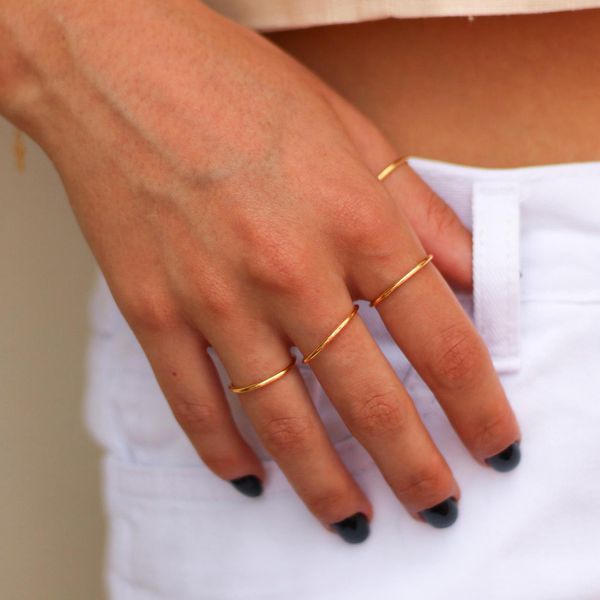 Anel Liso- banho ouro 18k - FOLIATE